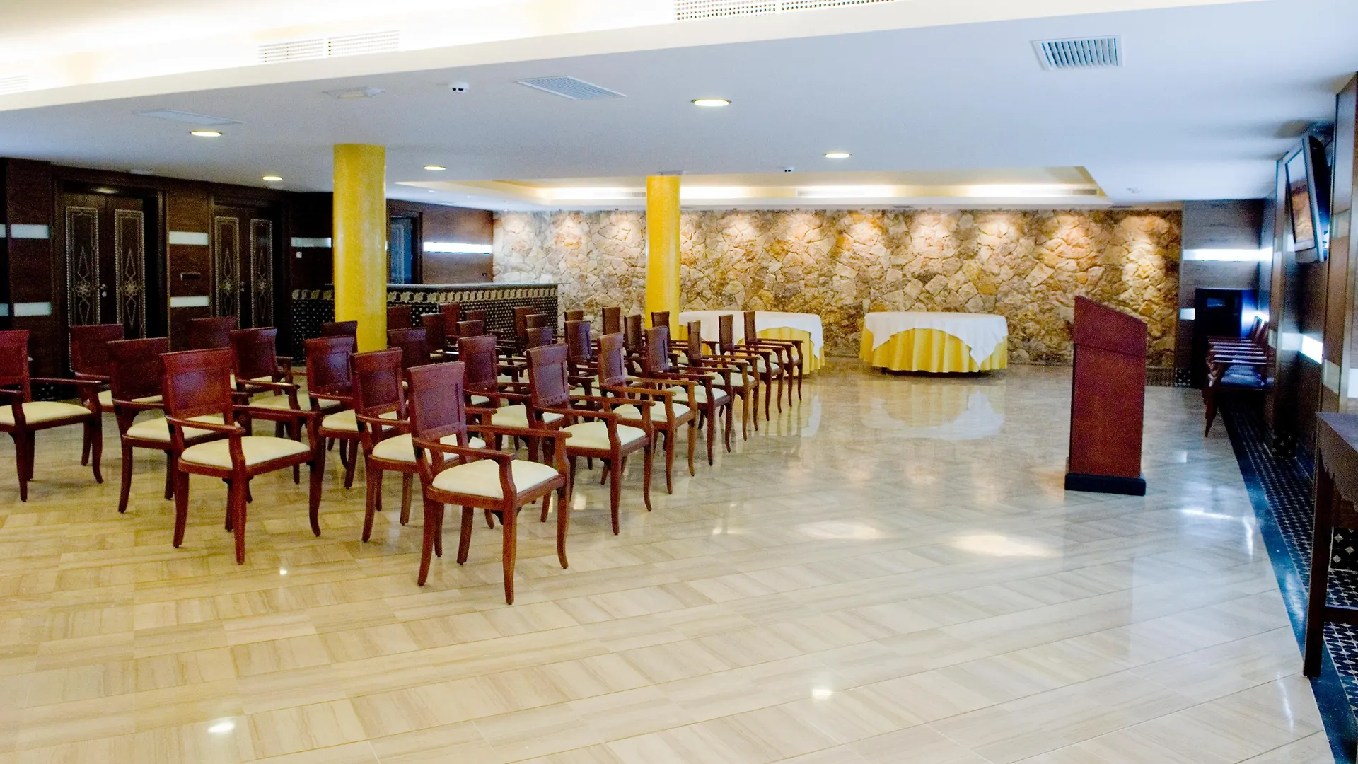 ****  Hotel & Spa Sierra De Cazorla 4* Spain